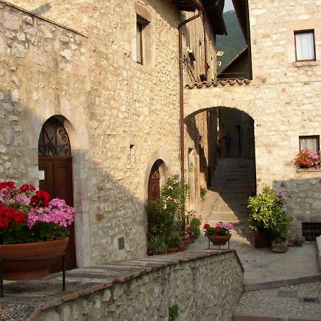 Affittacamere Nonna Rosa Vallo di Nera Εξωτερικό φωτογραφία